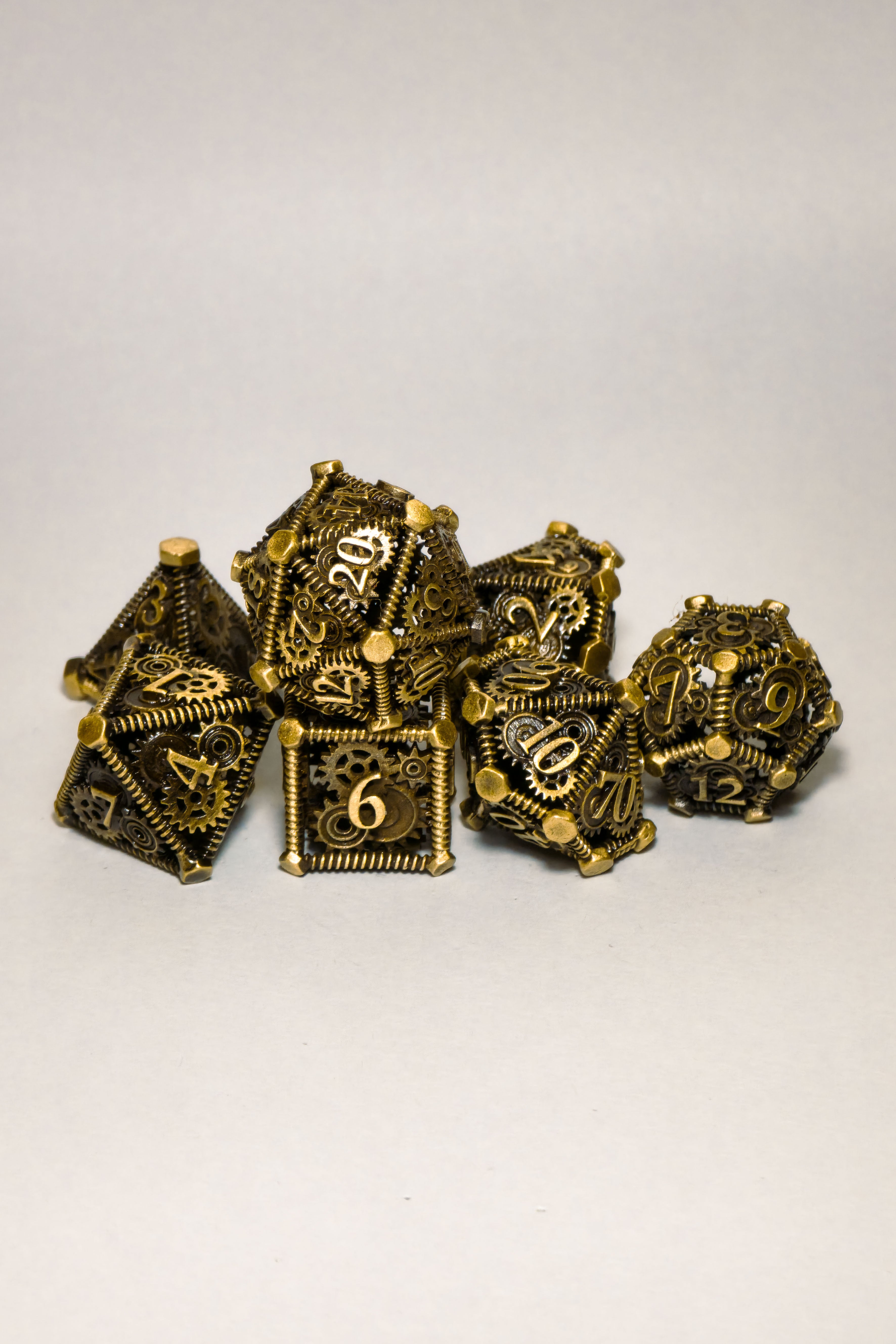 Set de 7 Dados Metálicos: Clockwork (Huecos)