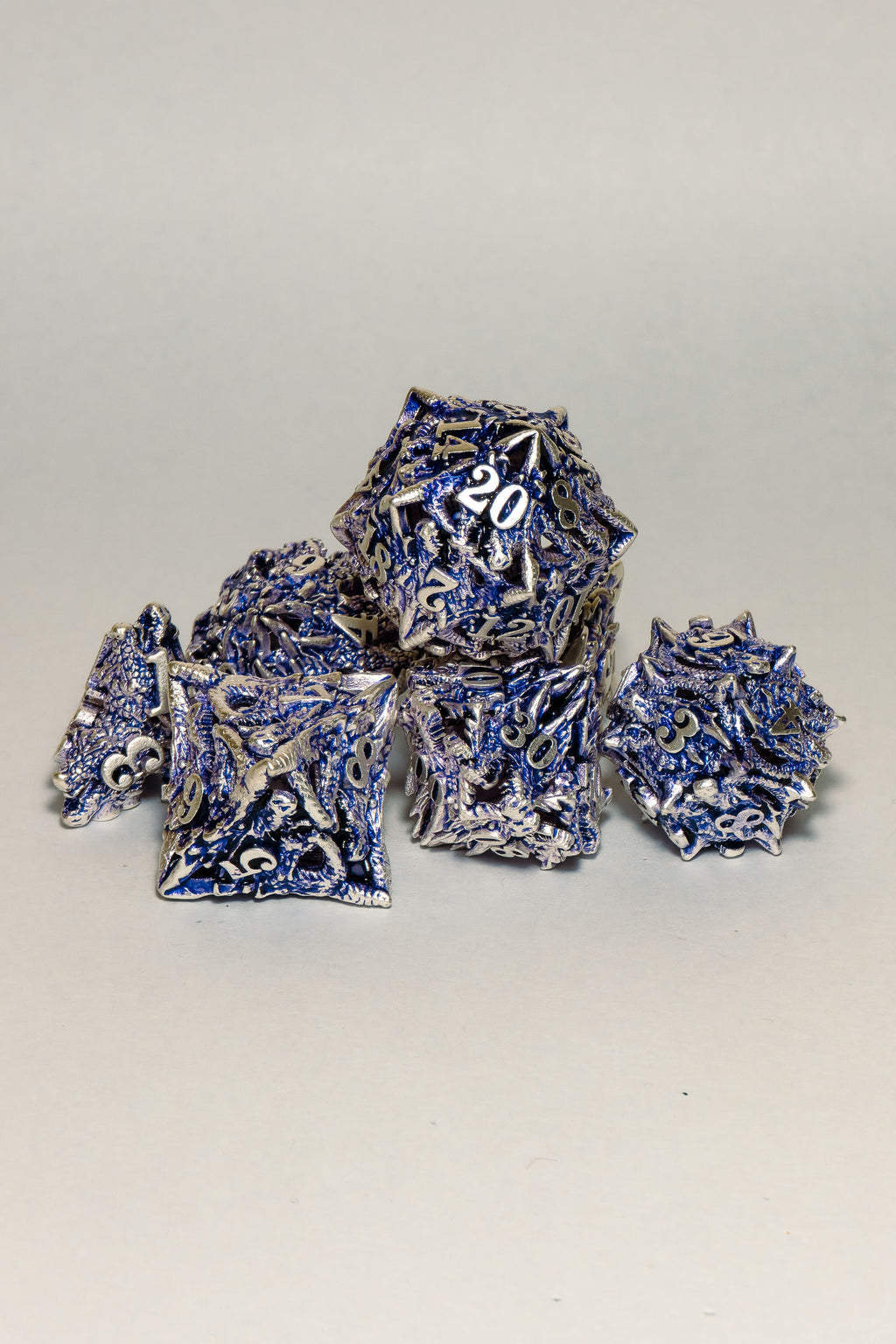 Set de 7 Dados Metálicos: 4Dragons