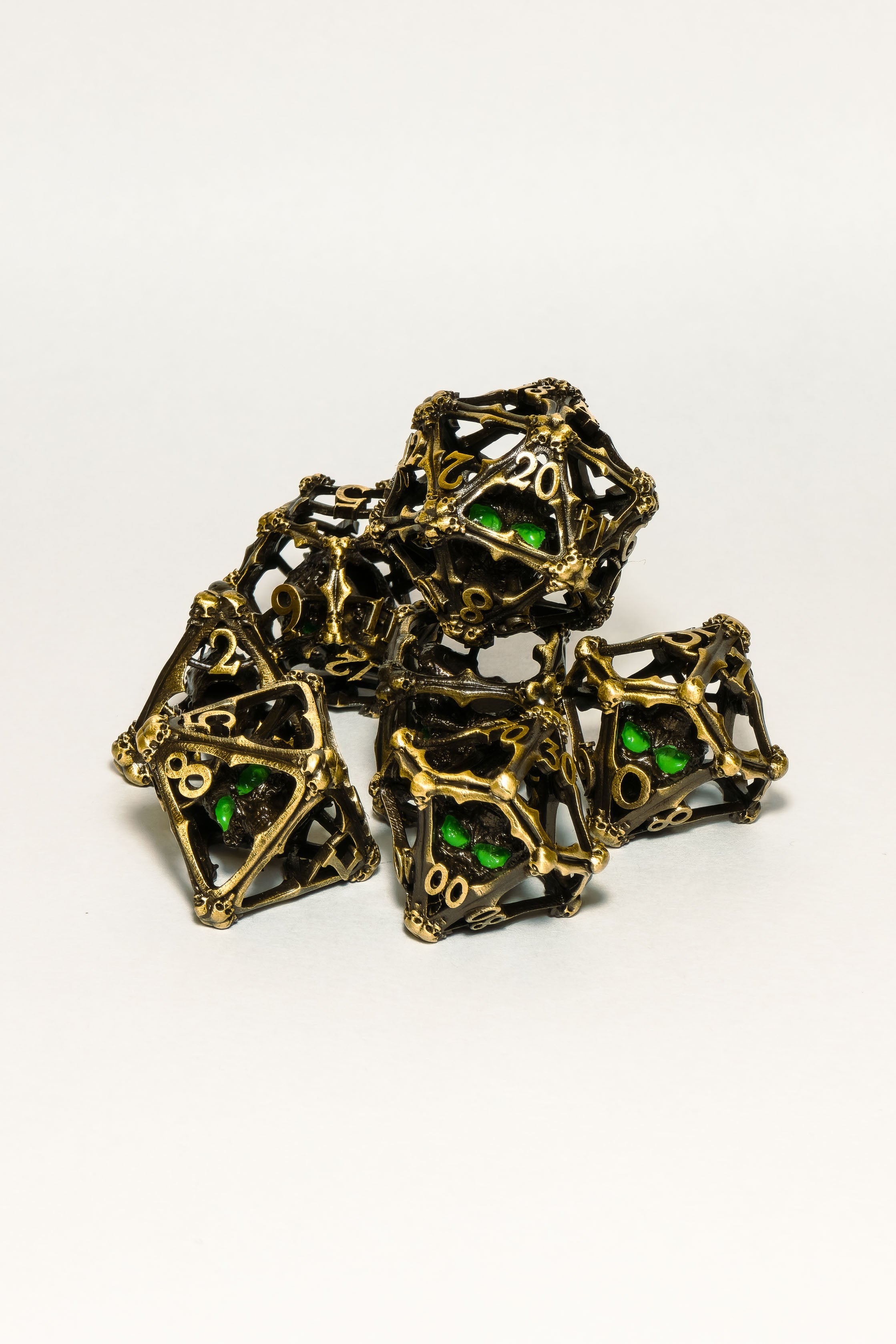 Set de 7 Dados Metálicos: Calavera