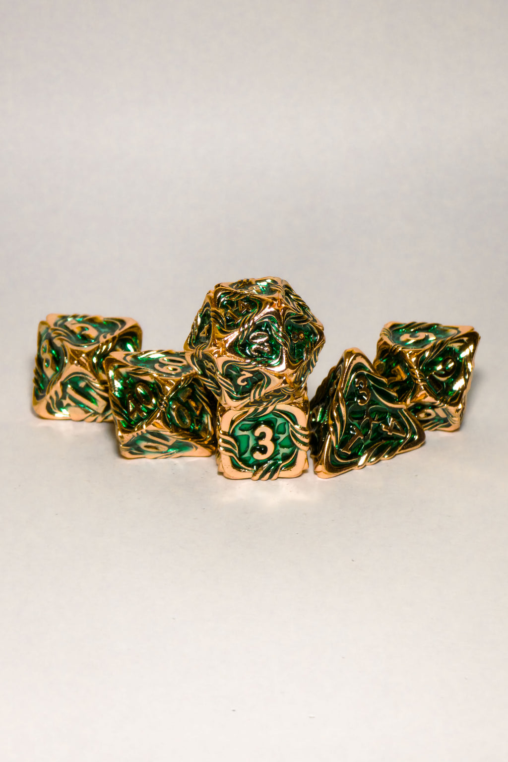 Set de 7 Dados Metálicos: Elfic Aura